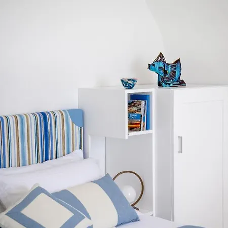 Estate4home - Emeri Holiday home