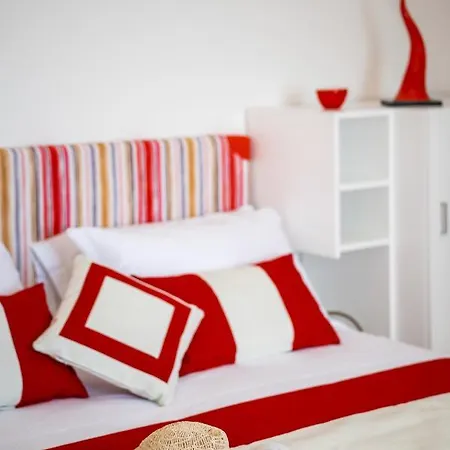 Estate4home - Emeri Holiday home *